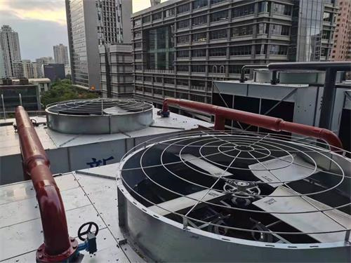 如何修补凉水塔漏水问题?